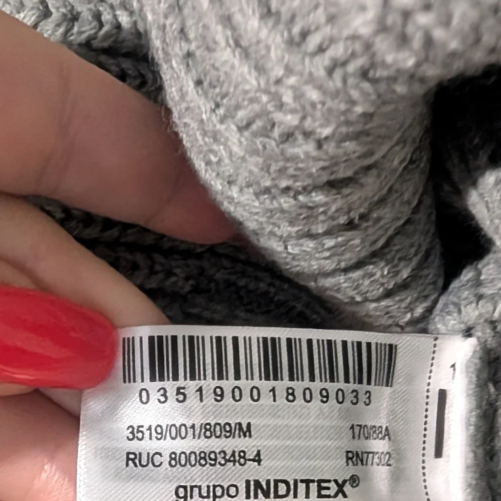 NEW Zara | Heavy Knit V Neck Sweater - Picture 9 of 10